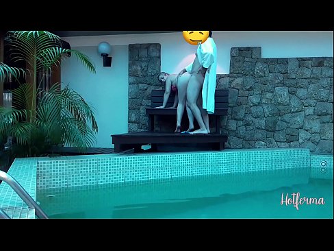 ❤️ Bos menjemput pembantu rumah ke kolam, tetapi tidak dapat menahan panas Lucah pada ms.analpics.ru ❌️❤